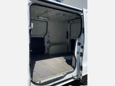 Vauxhall Vivaro 1.6 CDTi 2900 ecoFLEX L1 H1 Euro 5 (s/s) 5dr 19