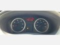 Vauxhall Vivaro 2.0 2900 CDTi FWD L1 4dr 27
