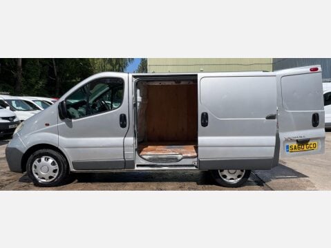 Vauxhall Vivaro 2.0 2900 CDTi FWD L1 4dr 16