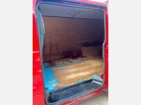 Volkswagen Transporter 2.0 TDI T30 Startline L3 H1 4dr 39