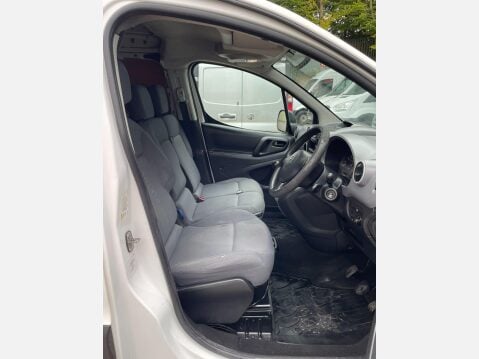 Citroen Berlingo 1.6 HDi 625 Enterprise L1 5dr (Euro 5) 22