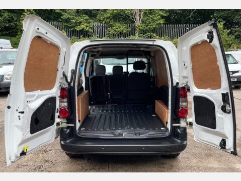 Citroen Berlingo 1.6 HDi 625 Enterprise L1 5dr (Euro 5) 11