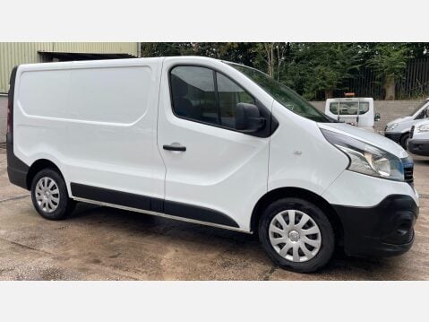 Renault Trafic 1.6 dCi 27 Business SWB Standard Roof Euro 5 5dr 6