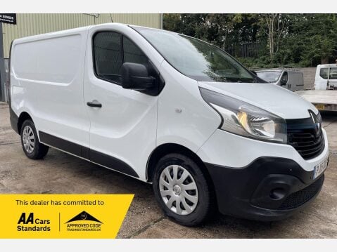 Renault Trafic 1.6 dCi 27 Business SWB Standard Roof Euro 5 5dr 1
