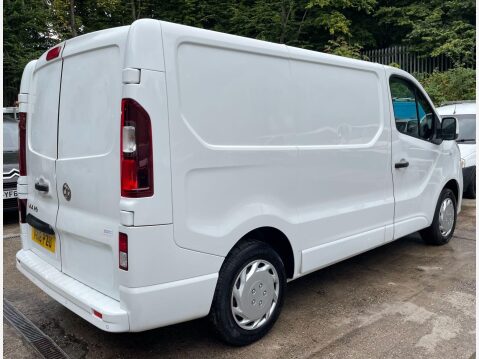 Vauxhall Vivaro 1.6 CDTi 2900 Sportive L1 H1 Euro 6 5dr 9