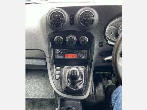 Mercedes-Benz Citan 1.5 109 CDI BlueEfficiency L2 Euro 6 (s/s) 5dr 27