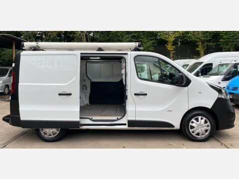 Vauxhall Vivaro 1.6 CDTi 2700 ecoFLEX L1 H1 Euro 5 (s/s) 5dr 7