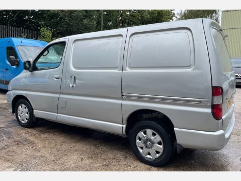 Toyota Hiace 2.5 280 D-4D RWD L1 H1 4dr 14