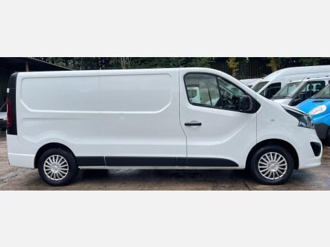 Vauxhall Vivaro 1.6 CDTi 2900 Sportive L2 H1 Euro 6 5dr 7