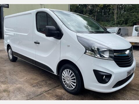 Vauxhall Vivaro 1.6 CDTi 2900 Sportive L2 H1 Euro 6 5dr 4