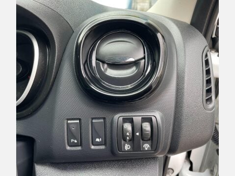 Vauxhall Vivaro 1.6 CDTi 2900 Sportive L2 H1 Euro 6 5dr 26