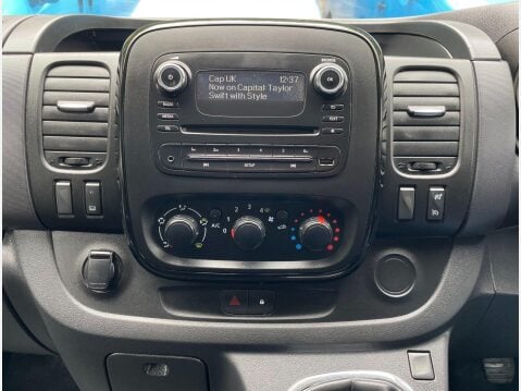Vauxhall Vivaro 1.6 CDTi 2900 Sportive L2 H1 Euro 6 5dr 31
