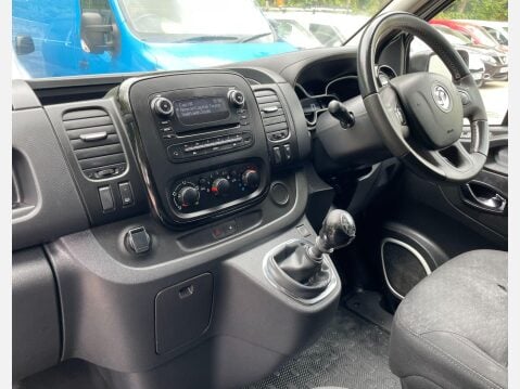 Vauxhall Vivaro 1.6 CDTi 2900 Sportive L2 H1 Euro 6 5dr 36