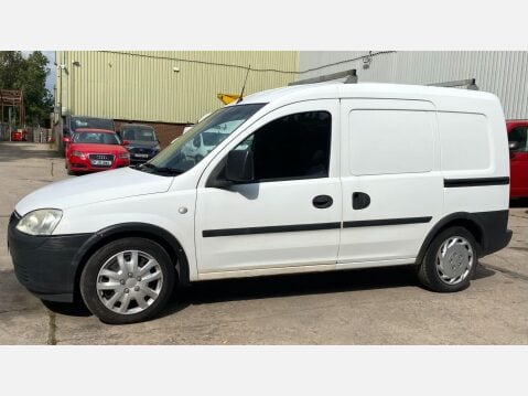 Vauxhall Combo 1.3 CDTi 2000 16v 3dr 17