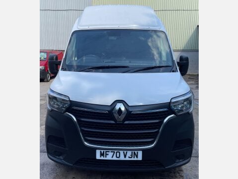 Renault Master 2.3 dCi ENERGY 35 Business Quickshift FWD LWB High Roof Euro 6 (s/s) 4dr 20