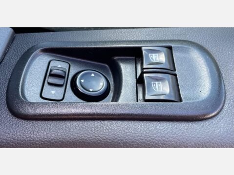 Renault Master 2.3 dCi ENERGY 35 Business Quickshift FWD LWB High Roof Euro 6 (s/s) 4dr 22