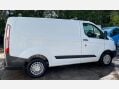 Ford Transit Custom 2.2 TDCi 290 L1 H1 5dr 8