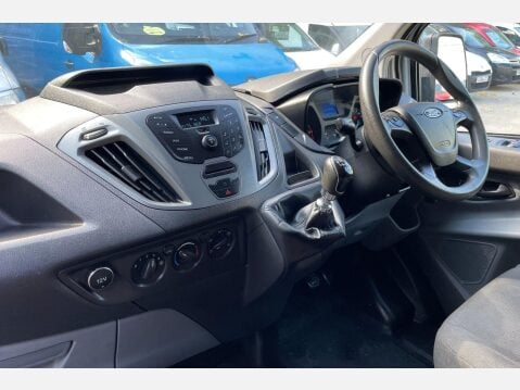 Ford Transit Custom 2.2 TDCi 290 L1 H1 5dr 36