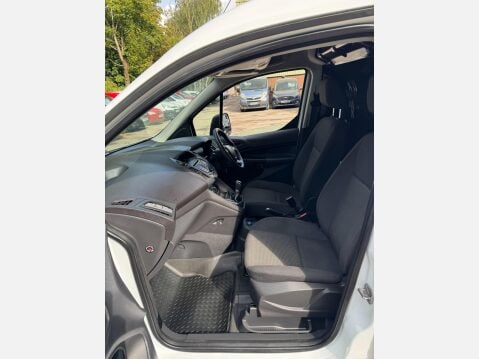 Ford Transit Connect 1.6 TDCi 210 L2 H1 4dr 37