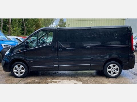 Vauxhall Vivaro 2.0 2900 CDTi Sportive FWD L3 4dr 15
