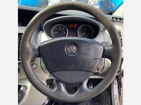 Vauxhall Vivaro 2.0 2900 CDTi Sportive FWD L3 4dr 25