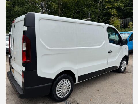Vauxhall Vivaro 1.6 CDTi 2700 L1 H1 Euro 5 5dr 12