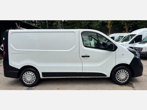 Vauxhall Vivaro 1.6 CDTi 2700 L1 H1 Euro 5 5dr 8
