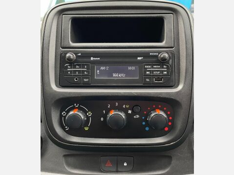 Renault Trafic 1.6 dCi ENERGY 29 Business LWB High Roof Euro 5 (s/s) 5dr 34
