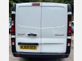 Renault Trafic 1.6 dCi 27 Business SWB Standard Roof Euro 6 5dr 9