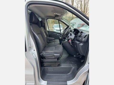 Vauxhall Vivaro 1.6 CDTi 2900 BiTurbo Sportive Panel Van 5dr Diesel Manual L2 H1 Euro 6 (s/ 31