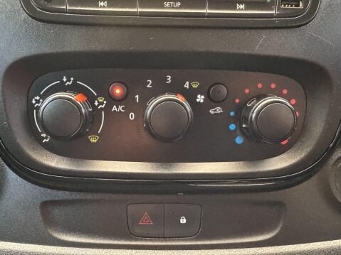 Vauxhall Vivaro 1.6 CDTi 2900 BiTurbo Sportive Panel Van 5dr Diesel Manual L2 H1 Euro 6 (s/ 47
