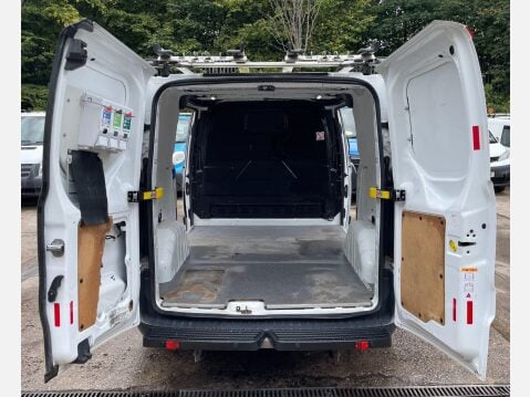 Ford Transit Custom 2.0 TDCi 250 Panel Van 5dr Diesel Manual L1 H1 (163 g/km, 104 bhp) 12