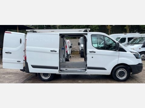 Ford Transit Custom 2.0 TDCi 250 Panel Van 5dr Diesel Manual L1 H1 (163 g/km, 104 bhp) 8