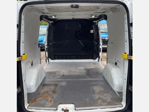 Ford Transit Custom 2.0 TDCi 250 Panel Van 5dr Diesel Manual L1 H1 (163 g/km, 104 bhp) 13