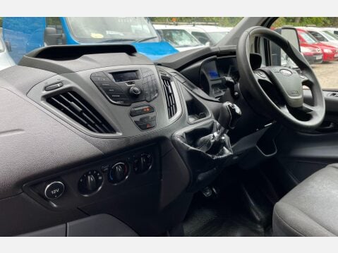Ford Transit Custom 2.0 TDCi 250 Panel Van 5dr Diesel Manual L1 H1 (163 g/km, 104 bhp) 38