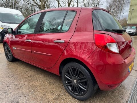 Renault Clio 1.6 VVT Initiale TomTom Auto Euro 4 5dr 10