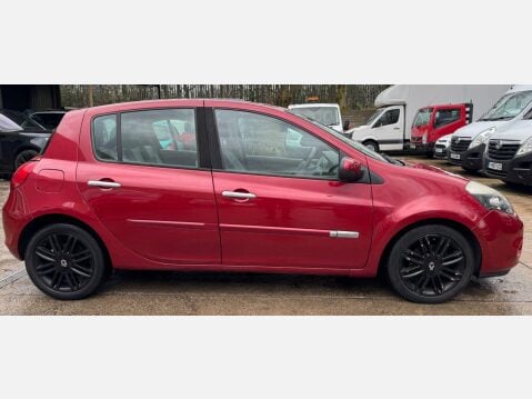 Renault Clio 1.6 VVT Initiale TomTom Auto Euro 4 5dr 3