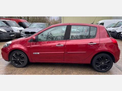Renault Clio 1.6 VVT Initiale TomTom Auto Euro 4 5dr 12