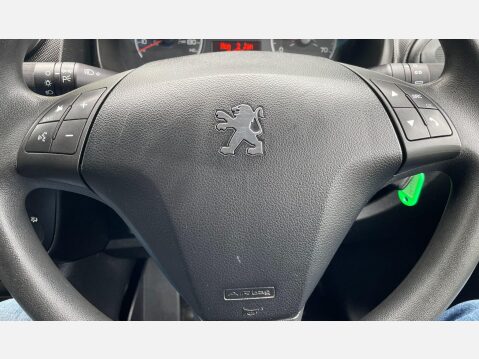 Peugeot Bipper 1.3 HDi Professional Panel Van 3dr Diesel Manual FWD L1 H1 (119 g/km, 75 bh 28