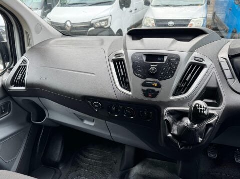 Ford Transit Custom 2.0 TDCi 250 Panel Van 5dr Diesel Manual L1 H1 (163 g/km, 104 bhp) 36