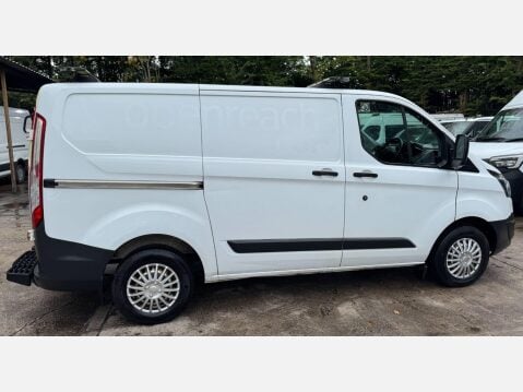 Ford Transit Custom 2.0 TDCi 250 Panel Van 5dr Diesel Manual L1 H1 (163 g/km, 104 bhp) 9