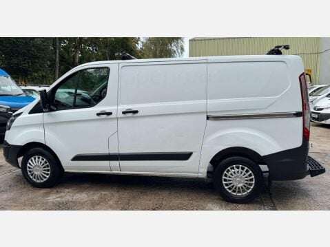 Ford Transit Custom 2.0 TDCi 250 Panel Van 5dr Diesel Manual L1 H1 (163 g/km, 104 bhp) 19