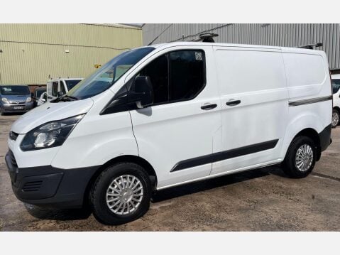 Ford Transit Custom 2.0 TDCi 250 Panel Van 5dr Diesel Manual L1 H1 (163 g/km, 104 bhp) 19
