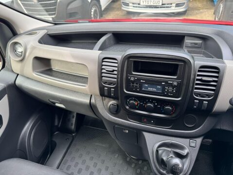 Renault Trafic 1.6 dCi ENERGY 29 Business+ Panel Van 5dr Diesel Manual LWB Standard Roof E 33