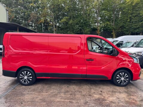 Renault Trafic 1.6 dCi ENERGY 29 Business+ Panel Van 5dr Diesel Manual LWB Standard Roof E 8