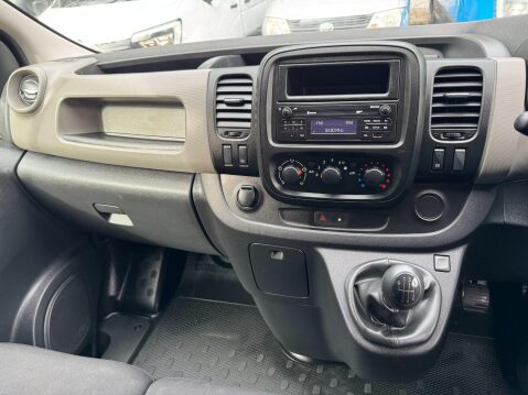 Renault Trafic 1.6 dCi ENERGY 29 Business+ Panel Van 5dr Diesel Manual LWB Standard Roof E 34