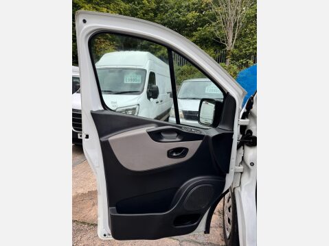 Renault Trafic 1.6 dCi 29 Business Crew Van Double Cab 6dr Diesel Manual LWB Euro 6 (120 p 36