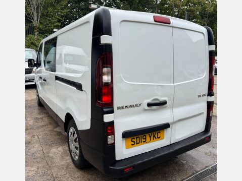 Renault Trafic 1.6 dCi 29 Business Crew Van Double Cab 6dr Diesel Manual LWB Euro 6 (120 p 18