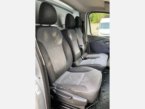 Vauxhall Vivaro 1.6 CDTi 2700 BiTurbo Panel Van 5dr Diesel Manual L1 H1 Euro 6 (s/s) (125 p 26