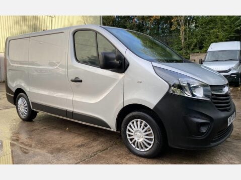 Vauxhall Vivaro 1.6 CDTi 2700 BiTurbo Panel Van 5dr Diesel Manual L1 H1 Euro 6 (s/s) (125 p 4